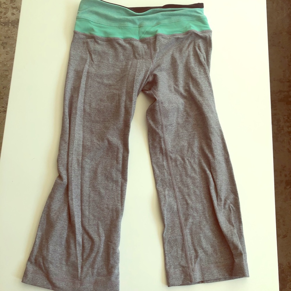 Lululemon crops